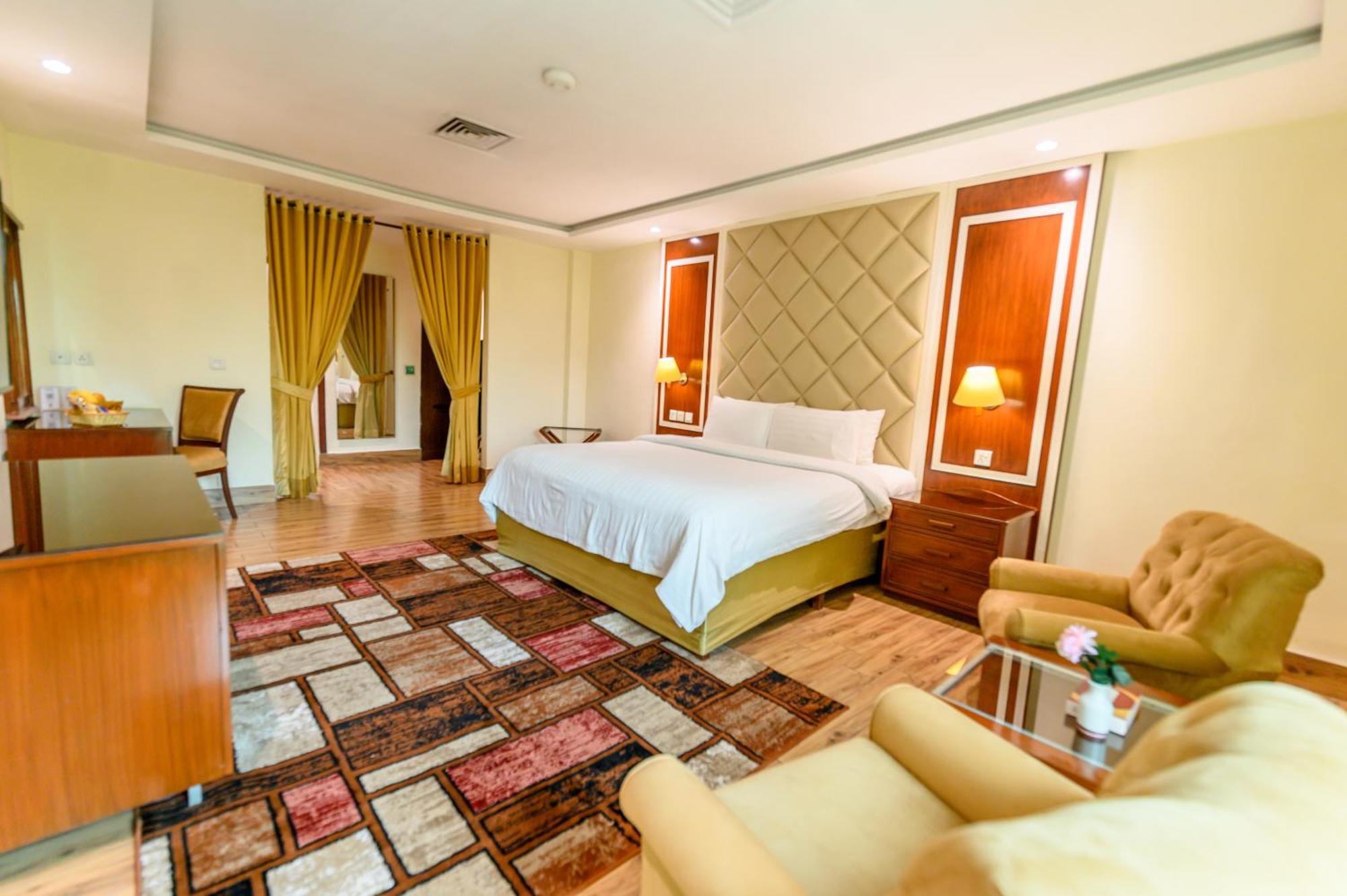 Hotel One Faisalabad Eksteriør billede